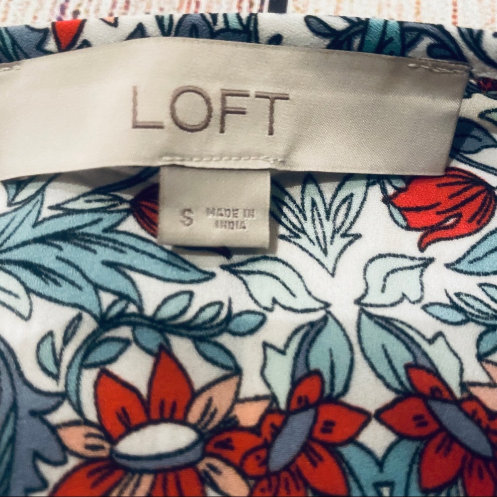 Loft Scroll Flutter Sleeve Top - image 8